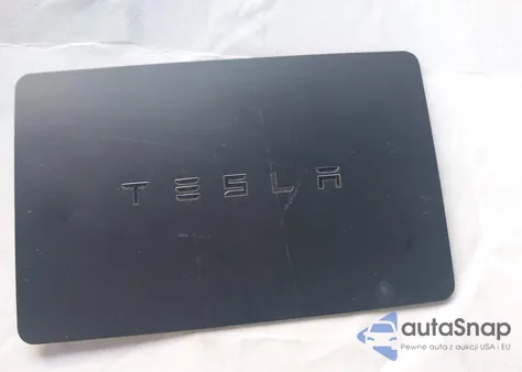 2019 Tesla Model 3 Long Range/Performance z USA, uszkodzony, nr VIN 5YJ3E1EB9KF514626